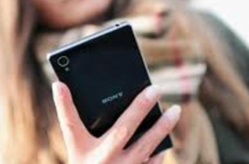 Ər-arvadın bir-birinin telefonuna baxması qadağan olundu