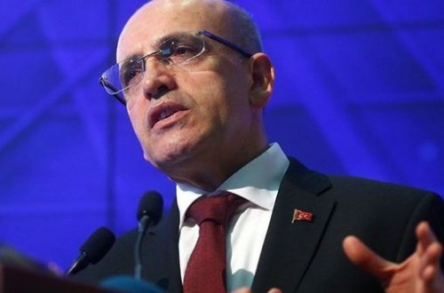 Ərdoğanın tənqidinə görə baş nazirin müavini istefa verib