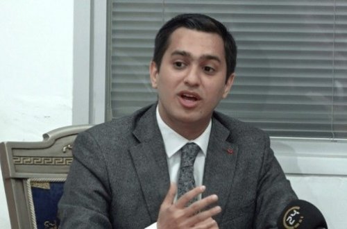 Fərid Şahbazlı xarici mətbuata prezident seçkilərindən danışdı - FOTO