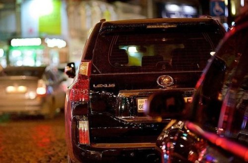 Gürcüstanda məmurlara “qara cip” qadağası