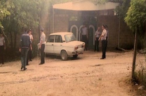 Atasını baltalayan oğula ağır cəza - FOTO