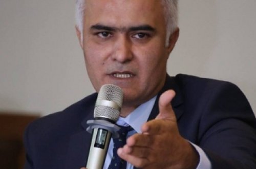 Nüfuz agentlərinin kütləyə təsiri: Yalnış yolda olan siyasətçilərin beyinləri necə işləyir?