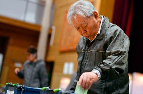 Macarıstanda parlament seçkiləri keçirilir