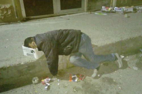 Gecə saatlarında küçədən meyit tapıldı - FOTOLAR (16+)