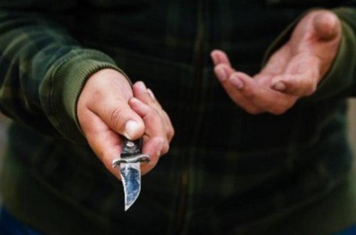 Yollarda insanları soyub pulunu alanlar tutuldular