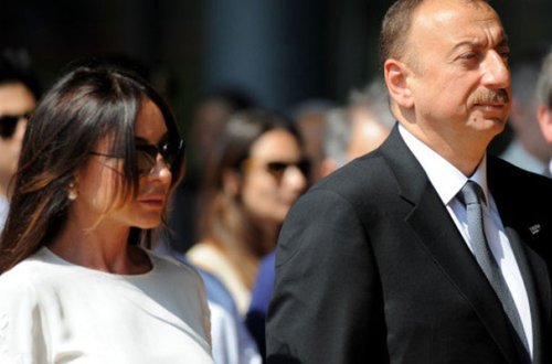 Prezident və xanımı məscidin açılışında - Seçkidən sonra ilk