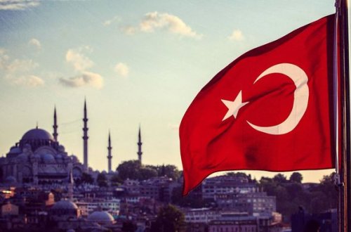 Rəsmi Ankara ABŞ-ın Suriyaya hücumuna münasibət bildirdi