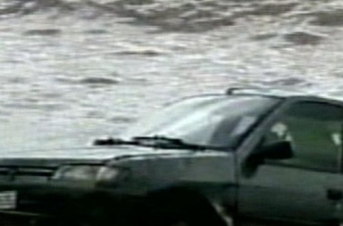 Zaqatalada 200-ə qədər həyət su altında qaldı, sel avtomobili apardı