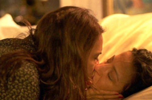 25 illik dostu ilə yatağa girməyi də KÖMƏK ETMƏDİ - VİDEO