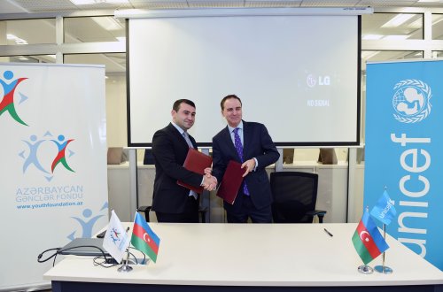 Gənclər Fondu və UNICEF arasında əməkdaşlığın əsası qoyuldu
