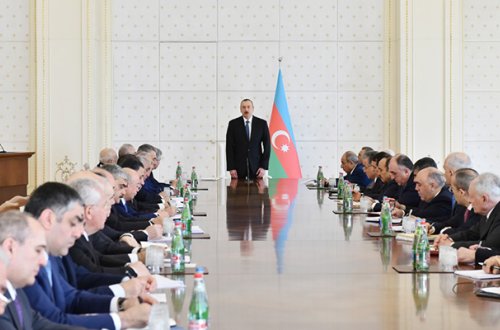 Sabah Nazirlər Kabineti istefa verəcək