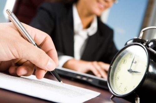 Azərbaycanda orta aylıq iş saatının miqdarı bilindi