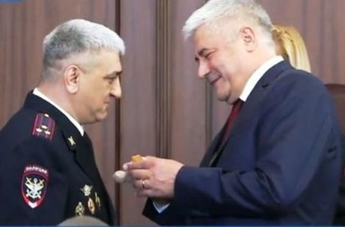 Moskvada qəhrəman azərbaycanlı mükafatlandırıldı - VİDEO