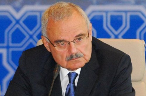 Baş nazir Artur Rasi-zadə və komandası İSTEFAYA GETDİ - SİYAHI