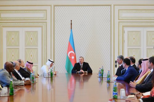 Prezident görüşlər keçirir - FOTO + YENİLƏNİB