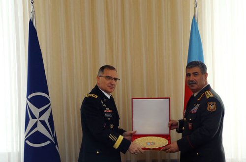 NATO generalı Zakir Həsənovla danışıqlarda - FOTO