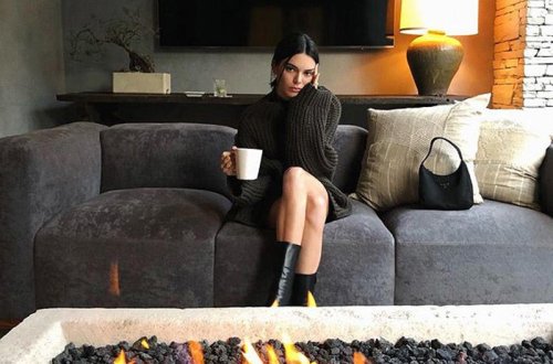 Model arxasını çəkib paylaşdı, 3 milyon nəfər bəyəndi - FOTO