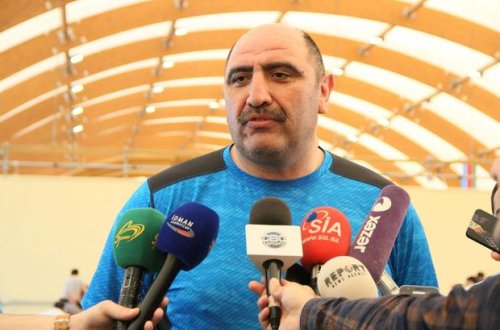 Millimizin baş məşqçisi: Yığmaya yeni qan gəlib