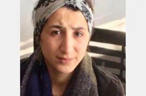 Qadının büstqalterindən çıxanlar görənləri şok etdi - FOTO