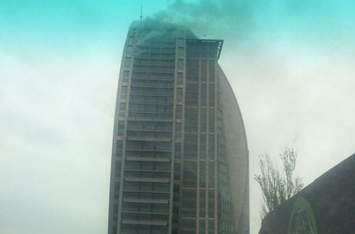 SON DƏQIQƏ: Bakıda “Trump Tower” yanır - YENİLƏNİB + FOTO + VİDEO