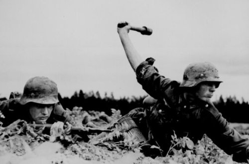 II Dünya Müharibəsində ölmüş azərbaycanlıların cəsədi tapılıb