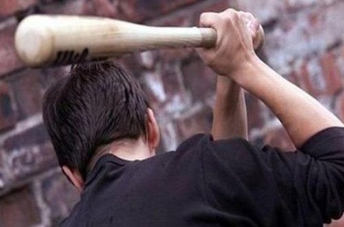 Sərxoş oğul anasını döyərək öldürdü - AZƏRBAYCANDA