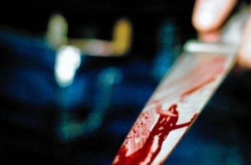 Sumqayıtda kişi öz ürəyinə bir neçə bıçaq zərbəsi vurdu