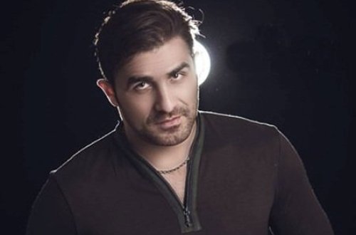 Talıb Taleh nişanlandı - Bu da nişanlısı ilə FOTOLARI
