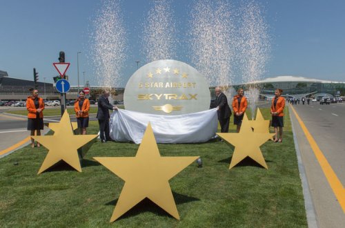 Bakı Aeroportuna “Beş Ulduz” verilib - FOTO