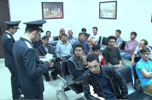 53 əcnəbi inzibati məsuliyyətə cəlb edildi - VİDEO