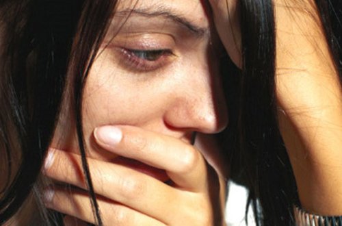 Azyaşlı paltaryuyan maşında boğularaq öldü