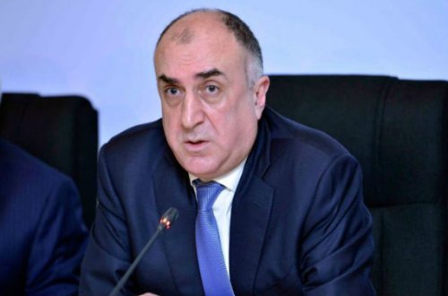 Elmar Məmmədyarov: “Yüzlərlə Suriya ermənisi Qarabağa yerləşdirilib”