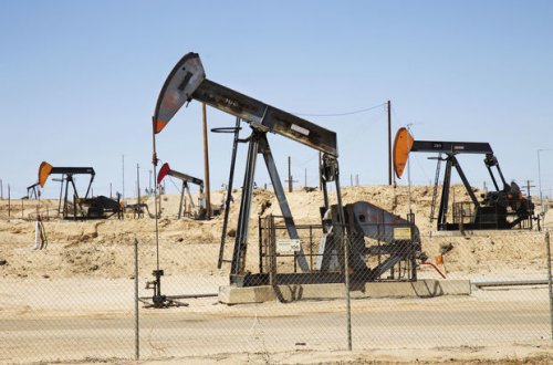 Neftin qiyməti 80 dollara yaxınlaşır