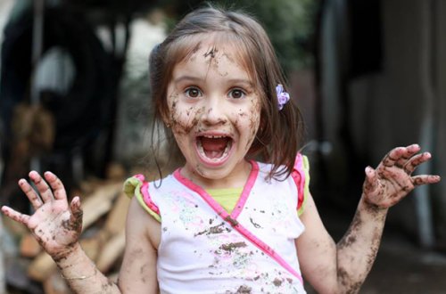 “Uşaqları təmiz saxlamaq faydalı deyil, zərərlidir”