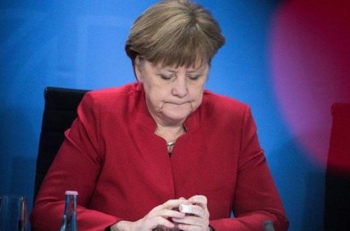 Merkel məhkəməyə verildi