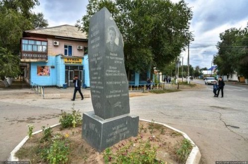 Qazaxıstanda Mirzoyanın abidəsi yoxa çıxıb