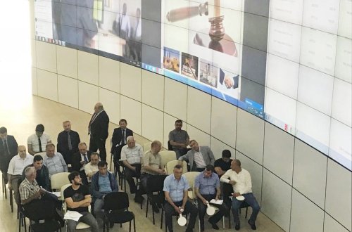 Növbəti hərracın yekunu: 2 əmlaka 10 sifariş verilib