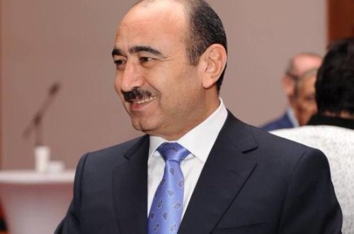 Əli Həsənov: Hər bir azərbaycanlının bu yazı ilə tanış olmasını istərdim