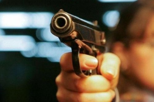 Avtobusda atəş açacağını dedi, polis tərəfindən zərərsizləşdirildi