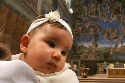 Uşağa “Mavi” adını qoyan ailə məhkəməlik oldu