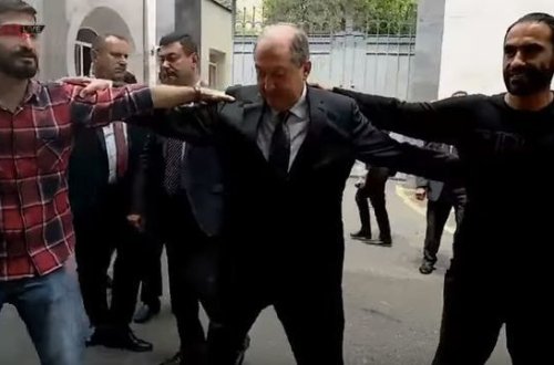 Ermənistan prezidenti Azərbaycan mahnısına oynadı – VİDEO