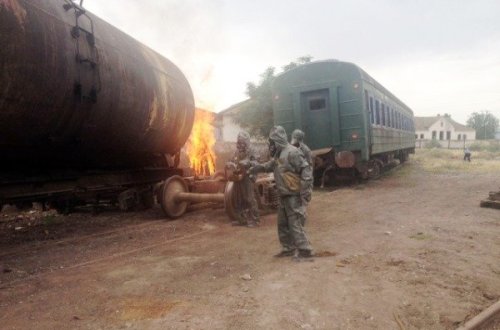İmişli qovşağında yük vaqonu aşdı, sərnişin vaqonunda yanğın baş verdi