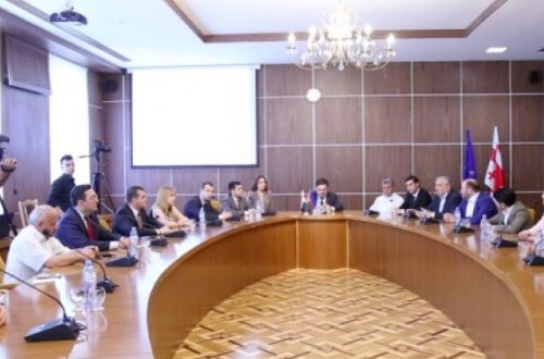 Tbilisidə “Azərbaycan-Gürcüstan: Cümhuriyyətimiz 100 yaşında” mövzusunda konfrans keçirilib