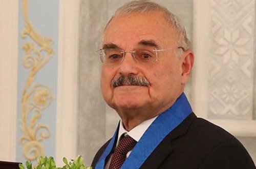 Artur Rasi-zadə: Ömür deyir, qocalmısan, ürək deyir, yaşa hələ