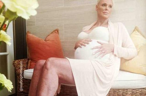 Stallonenin 54 yaşlı sabiq arvadı hamilədir - FOTO