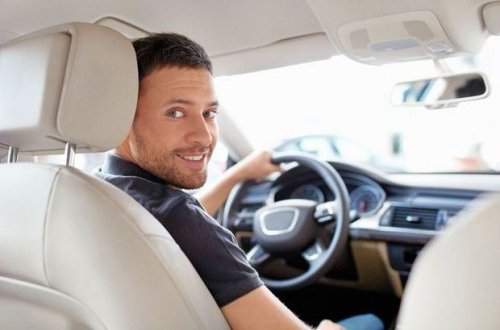 Sürücülük vəsiqələri yeni qaydalarla veriləcək