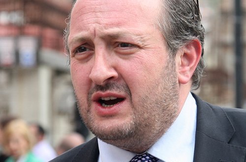 Prezident etirazçılarla çadırda görüşüb