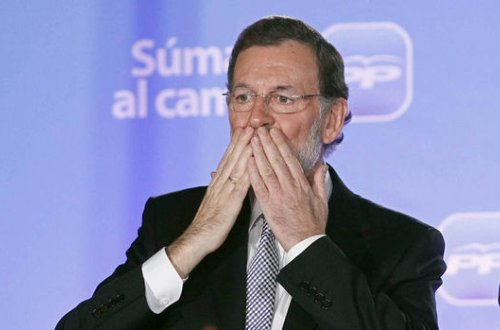 İspaniya baş naziri istefa verdi