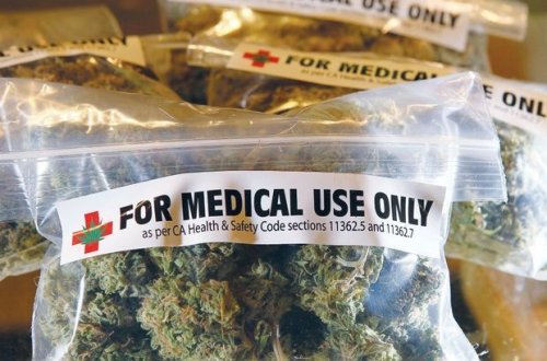 ABŞ-da şagirdlərə marixuana istifadəsinə icazə verildi