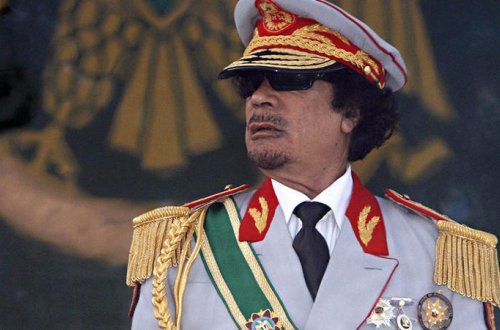 Rusiya Liviyanın yolunu keçəcək - Amerika politoloqundan Qəddafi XATIRLATMASI